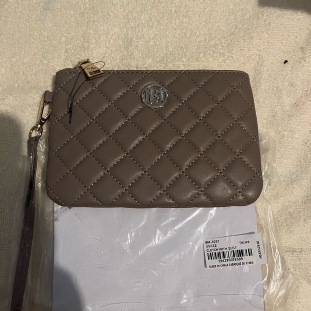 Taupe Quilted Wristlet